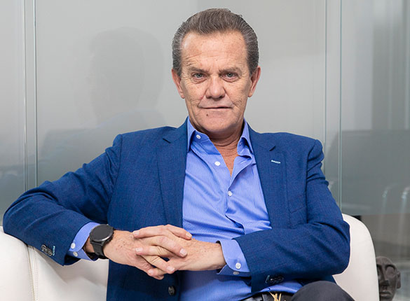 Arturo Saval